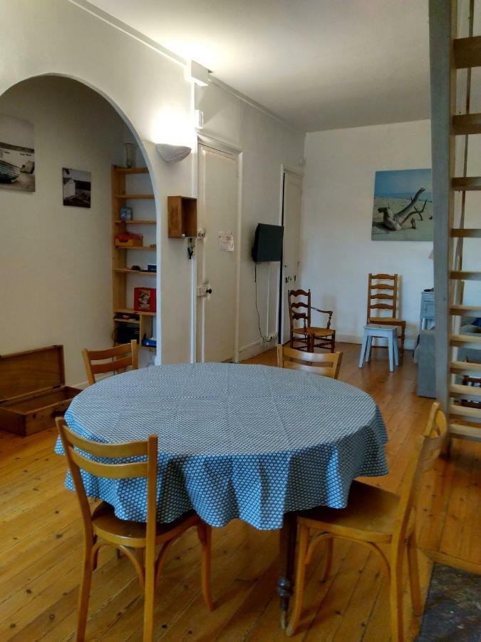 Appartement Au Calme Centre Ville A 2 Pas Du Vieux Marche La Rochelle  Exteriér fotografie